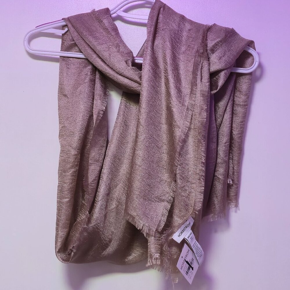 Nordstrom Tan Desert Shimmer Shawl Scarf - Brand New Tags On - Picture 1 of 4